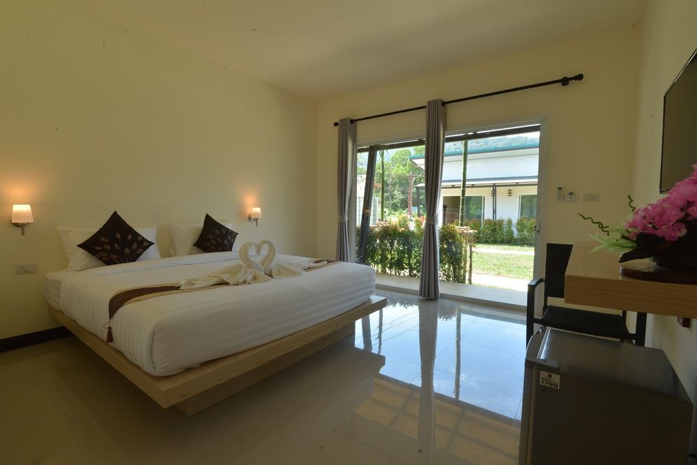 Maleesirin Oldtown Resort Ко-Ланта Екстер'єр фото